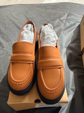 Classic Tan women Penny Loafers